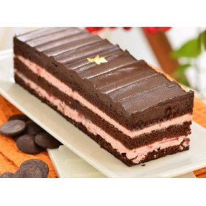 草莓黑金磚巧克力蛋糕